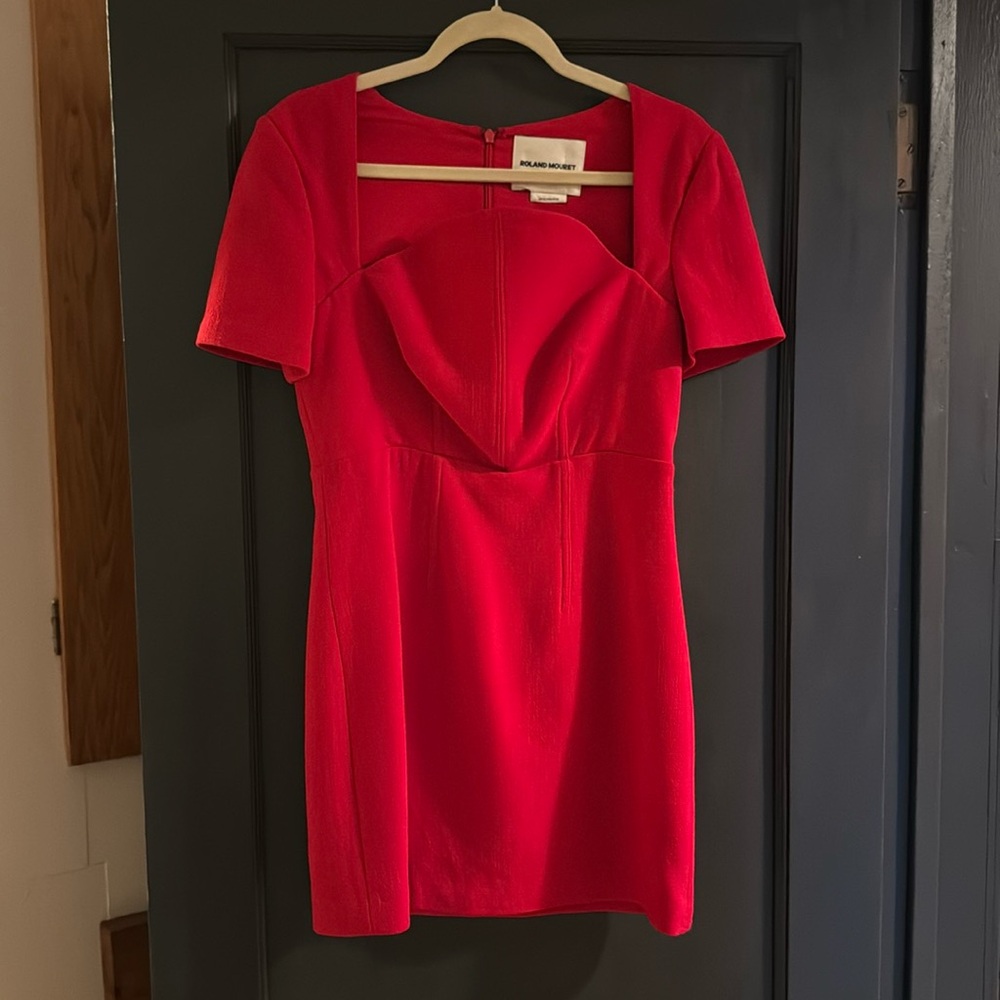 Roland Mouret wool crepe“Moon mini dress. US 6.EUC.cool silhouette.Lined.Fitted.
